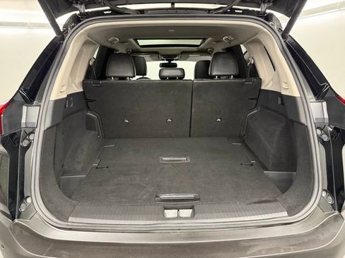 Used 2023 Nissan Rogue Platinum w/ Platinum Premium Package image 34