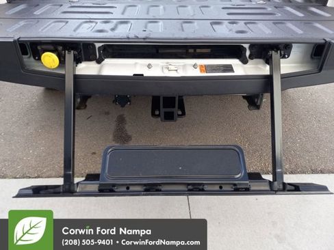 Used 2018 Ford F450 Limited w/ FX4 Off-Road Package image 29