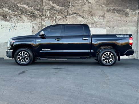 Used 2020 Toyota Tundra Limited w/ Limited Premium Package image 8