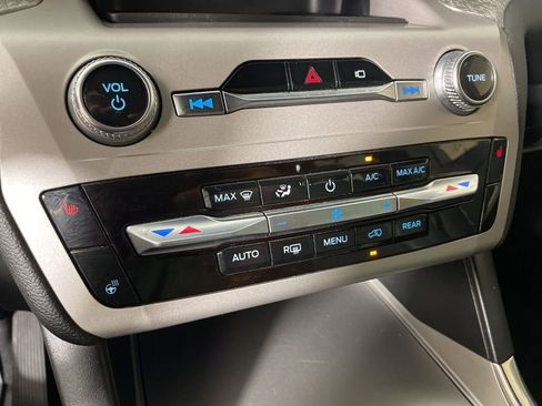 Used 2023 Ford Explorer Timberline image 33