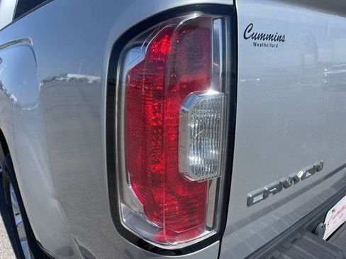 Used 2016 GMC Canyon SLE image 11