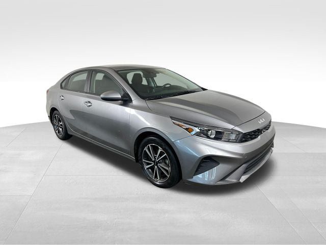 Used 2023 Kia Forte LXS FWD image 8