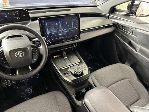 Used 2026 Toyota bZ FWD image 22