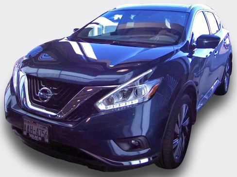 Used 2015 Nissan Murano Platinum w/ Platinum Technology Package FWD image 2