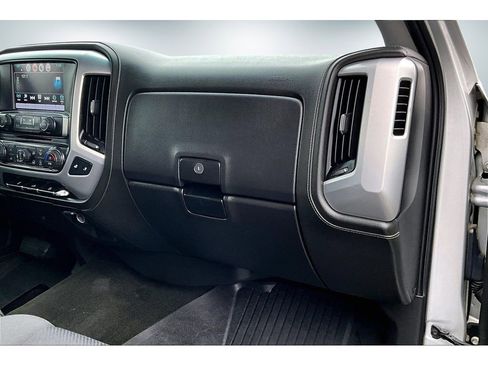 Used 2017 GMC Sierra 3500 SLE image 27