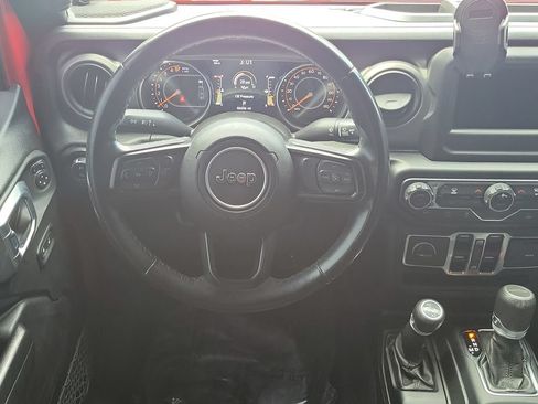 Used 2021 Jeep Gladiator Sport AWD/4WD image 21