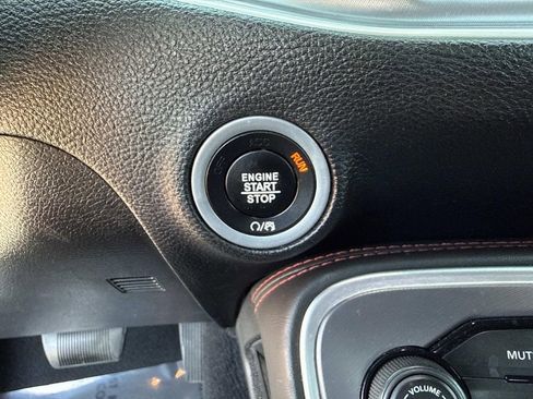 Used 2019 Dodge Challenger SXT w/ Plus Package image 25