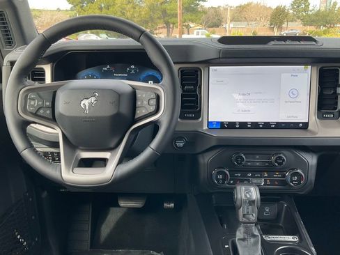 New 2025 Ford Bronco Outer Banks image 43