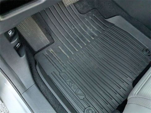 Used 2022 Honda CR-V Touring image 29