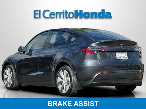 Used 2024 Tesla Model Y Long Range AWD/4WD image 5