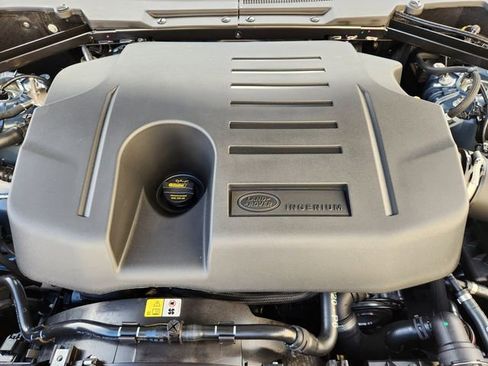 New 2026 Land Rover Defender 110 X-Dynamic SE image 20