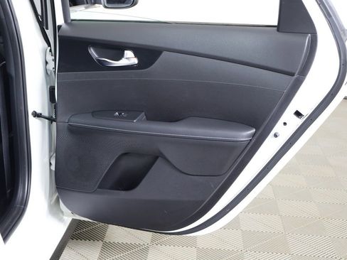 Used 2023 Kia Forte GT-Line w/ GT-Line Premium Package FWD image 28