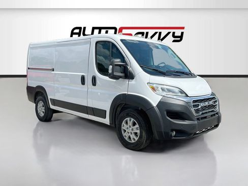 Used 2025 RAM ProMaster 2500 w/ Quick Order Package 22G SLT FWD image 1
