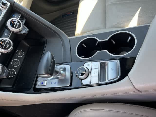 Used 2023 Genesis G70 2.0T AWD/4WD image 22