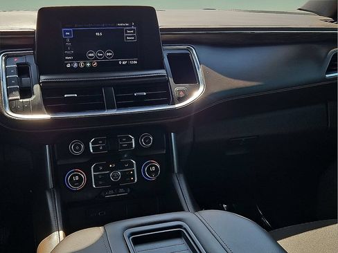 Used 2023 Chevrolet Tahoe LS RWD image 15