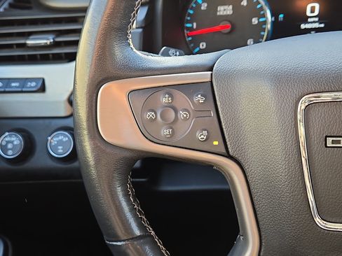 Used 2018 GMC Yukon Denali w/ Denali Ultimate Package image 21