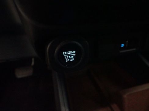 Used 2022 Ford Maverick Lariat w/ Equipment Group 500A Standard image 30