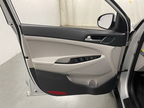 Used 2018 Hyundai Tucson SE image 17