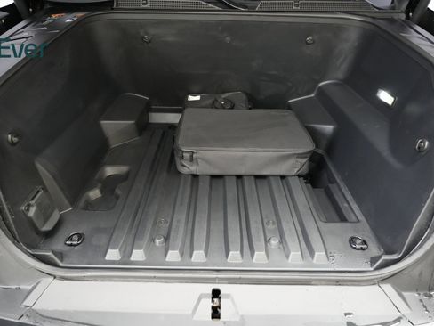 Used 2024 Chevrolet Silverado EV RST image 16