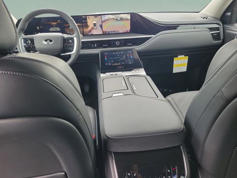 Used 2026 INFINITI QX80 Luxe w/ Cargo Package AWD/4WD image 19