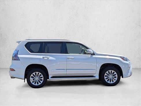 Used 2019 Lexus GX 460 Premium w/ Premium Package AWD/4WD image 4