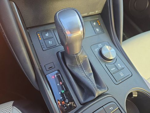 Certified 2023 Lexus IS 350 F Sport image 16