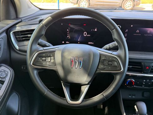 Used 2025 Buick Encore GX Preferred image 29