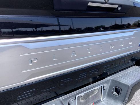 Used 2019 Ford F350 Platinum w/ Platinum Ultimate Package AWD/4WD image 31