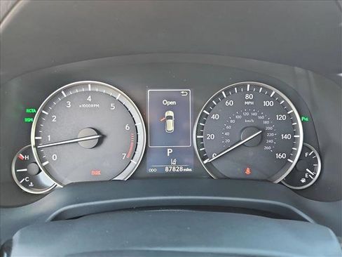 Used 2018 Lexus RX 350L image 11