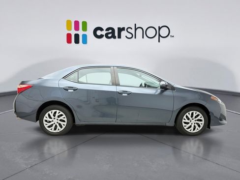 Used 2017 Toyota Corolla LE w/ Carpet Mat Package (TMS) image 6