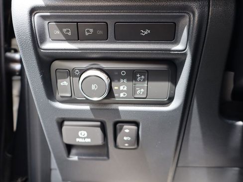 Used 2022 Ford F150 Lariat w/ Equipment Group 502A High AWD/4WD image 37