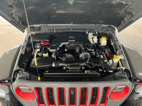 Used 2021 Jeep Gladiator Rubicon image 33