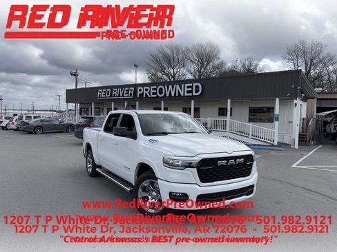 Used 2025 RAM 1500 Big Horn AWD/4WD image 1