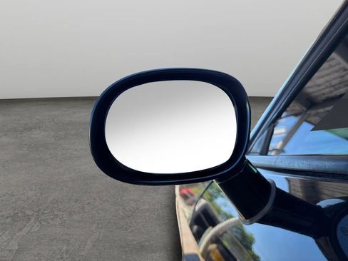 Used 2016 Dodge Challenger R/T RWD image 30