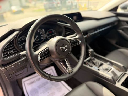 Used 2025 MAZDA MAZDA3 s FWD image 9