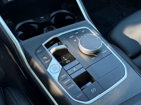 New 2026 BMW 330i Sedan image 25