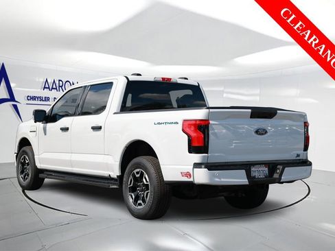 Used 2023 Ford F150 Lightning XLT AWD/4WD image 2