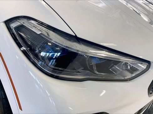 Used 2022 BMW X5 M50i w/ Executive Package image 26