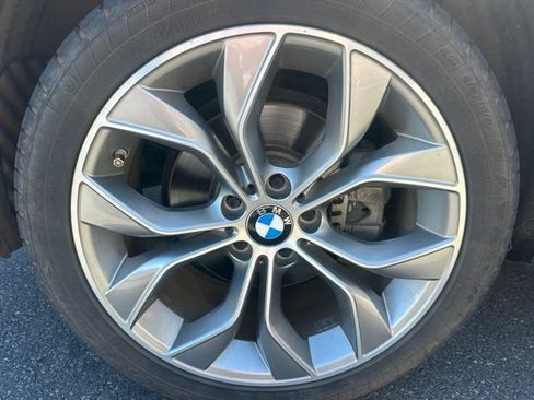 Used 2017 BMW X3 xDrive28i AWD/4WD image 9