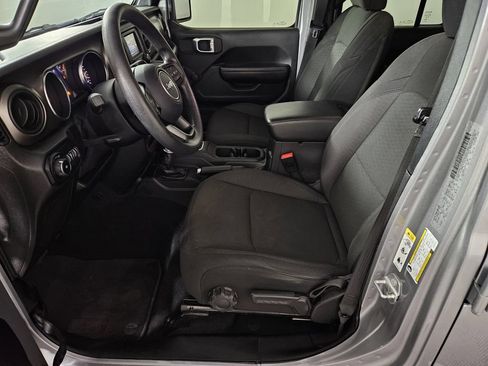 Used 2020 Jeep Wrangler Unlimited Sport AWD/4WD image 23