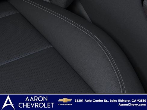 New 2026 Chevrolet Equinox EV LT image 21