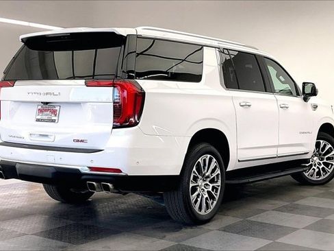 Used 2025 GMC Yukon XL Denali image 13