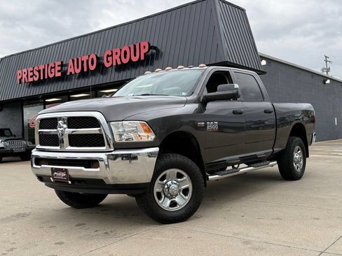 Used 2016 RAM 2500 Tradesman w/ Chrome Appearance Group AWD/4WD image 19