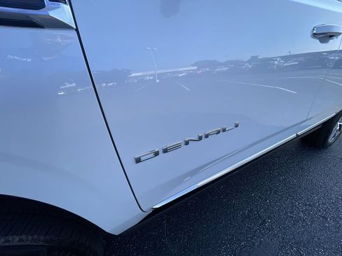 Certified 2026 GMC Yukon Denali w/ Sun & Power Step Package AWD/4WD image 33