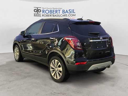 Used 2020 Buick Encore Preferred image 3