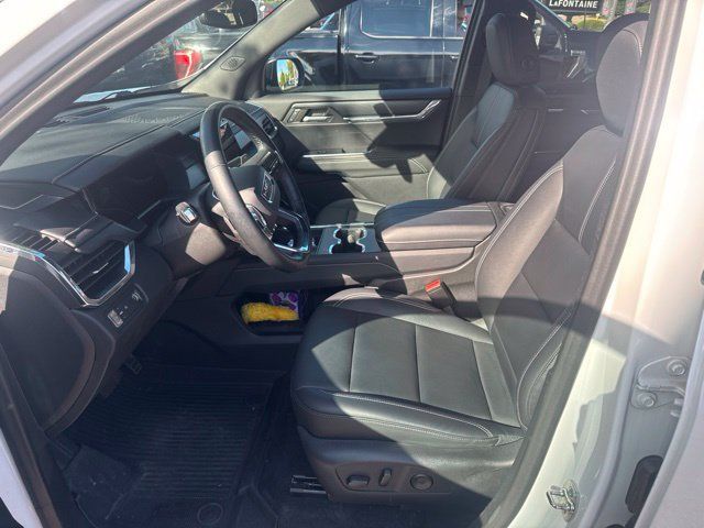 Used 2024 GMC Acadia Elevation w/ Luxury Package FWD image 4