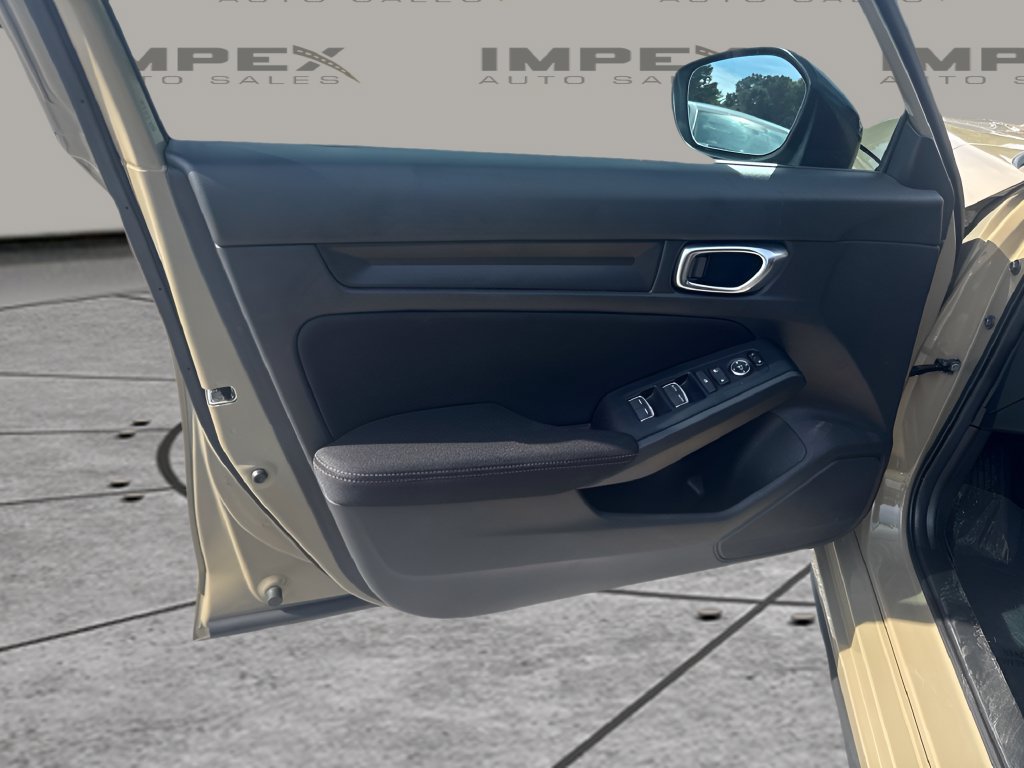 Used 2025 Honda Civic Sport image 19