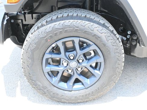 New 2026 Jeep Gladiator Mojave AWD/4WD image 6