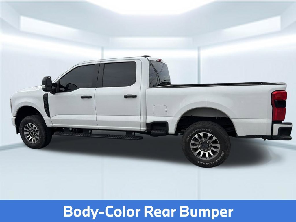 Used 2025 Ford F250 XL w/ STX Appearance Package AWD/4WD image 16