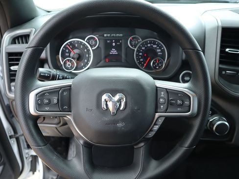 New 2026 RAM 1500 Express AWD/4WD image 3